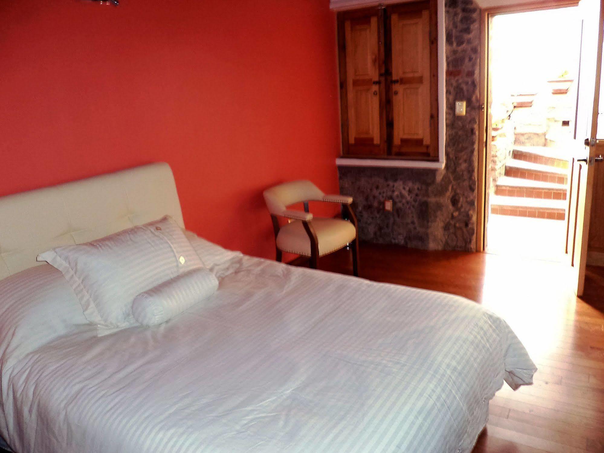 Hotel Malinalli Хуамантла Екстериор снимка